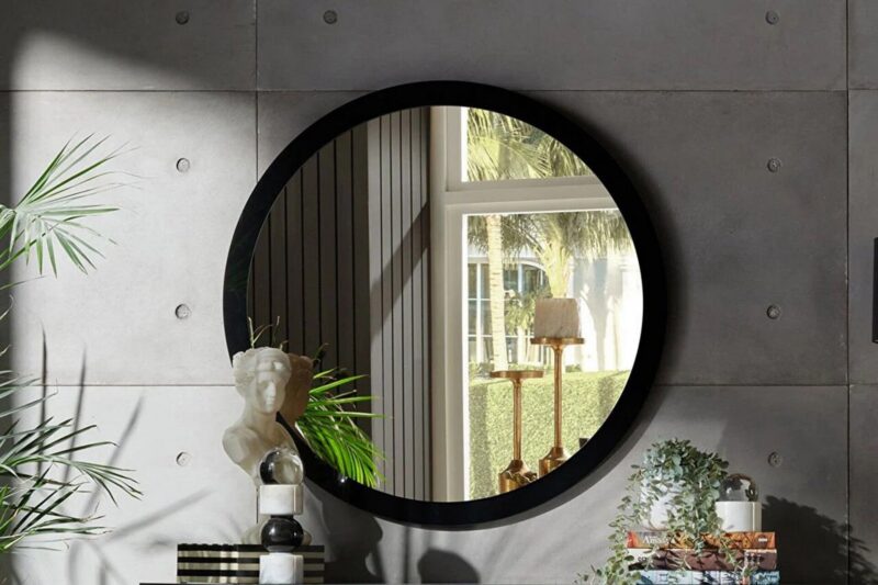Mary Console Mirror