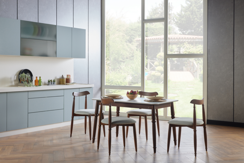 Merlin Kitchen Table Set