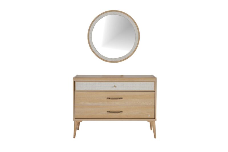 Mitra Makeup Table